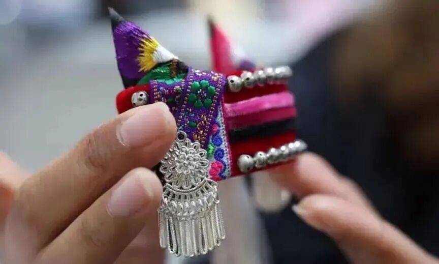 心】石林景区：“文化+”赋能全域旅游新模式AG真人平台【奇石林立根连根 各族人民心连(图4)